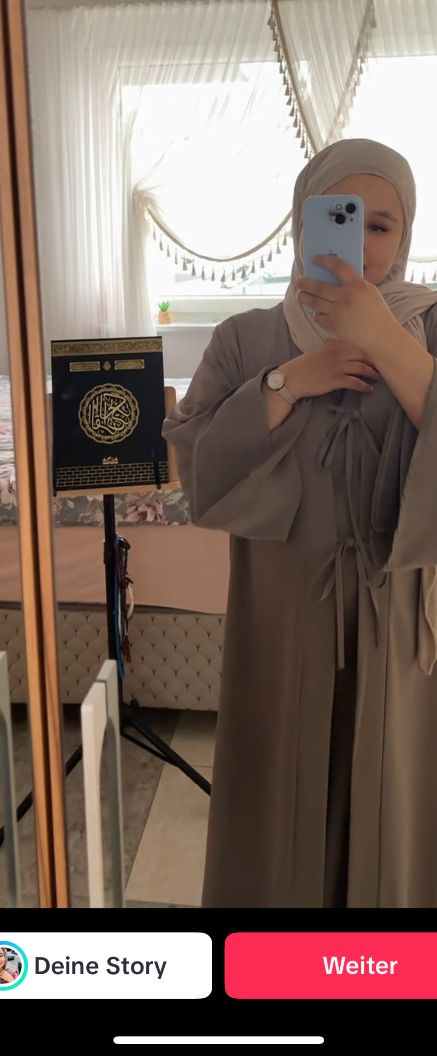 Abaya Nur
