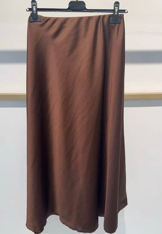 Braun Satin Rock