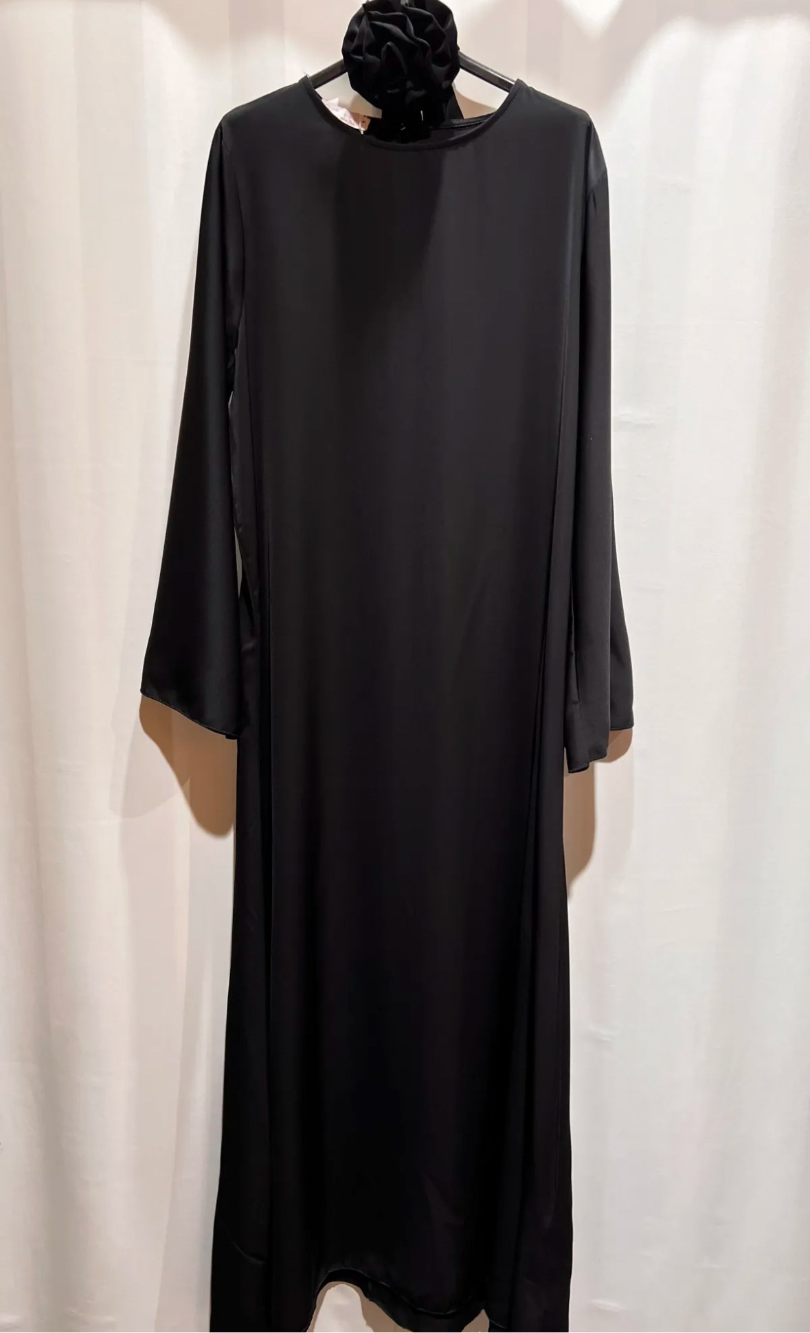 Satin Abendkleid