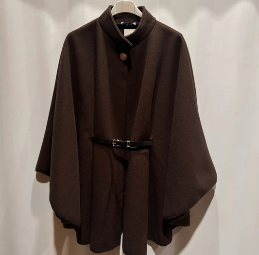 Cape mit Gürtel